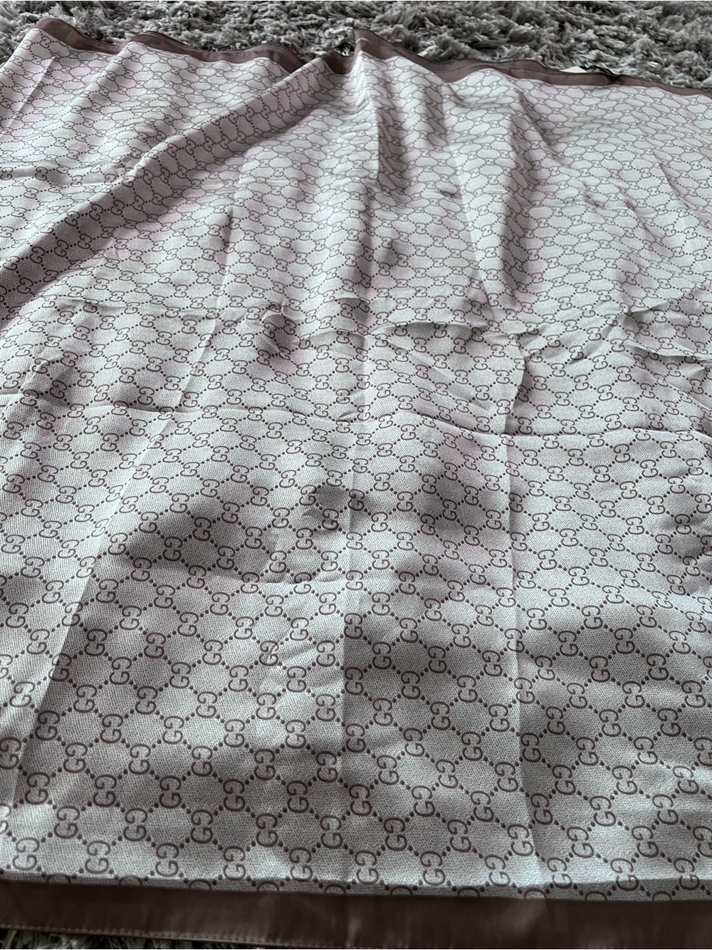 Silk Rectangular Scarf – New - Picture 5 of 7